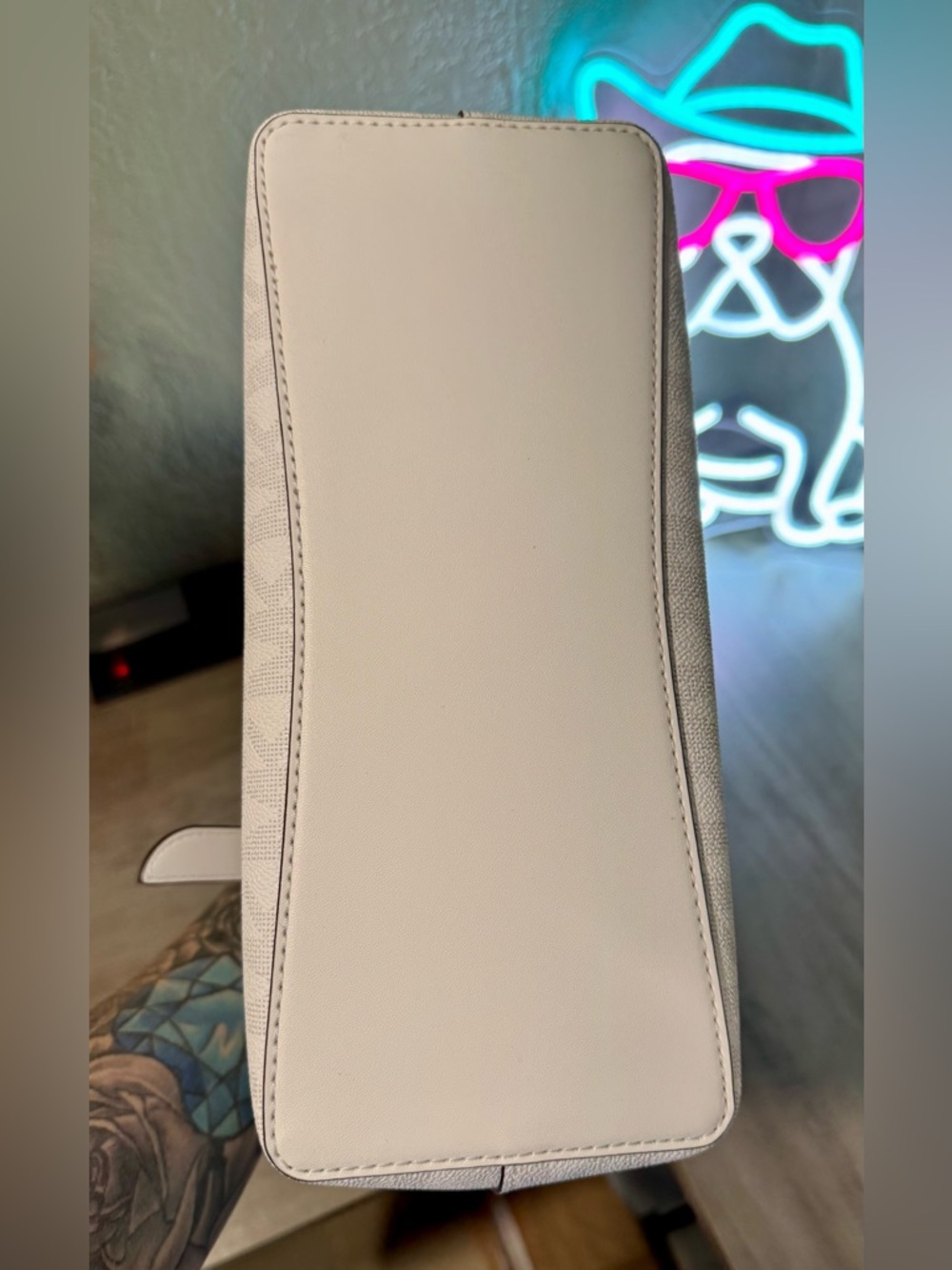 Michael Kors White Signature Logo Tote with Silver Charm - Picture 6 of 10